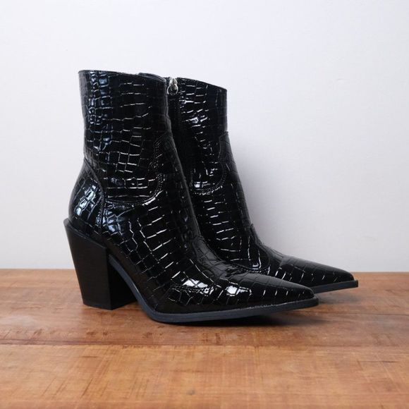 Truffle Collection Black Croc Western Boots - Picture 2 of 7